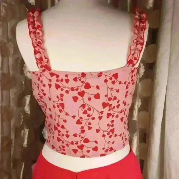 5/$25 SHEIN size large ❤️ crop top - Picture 6 of 10